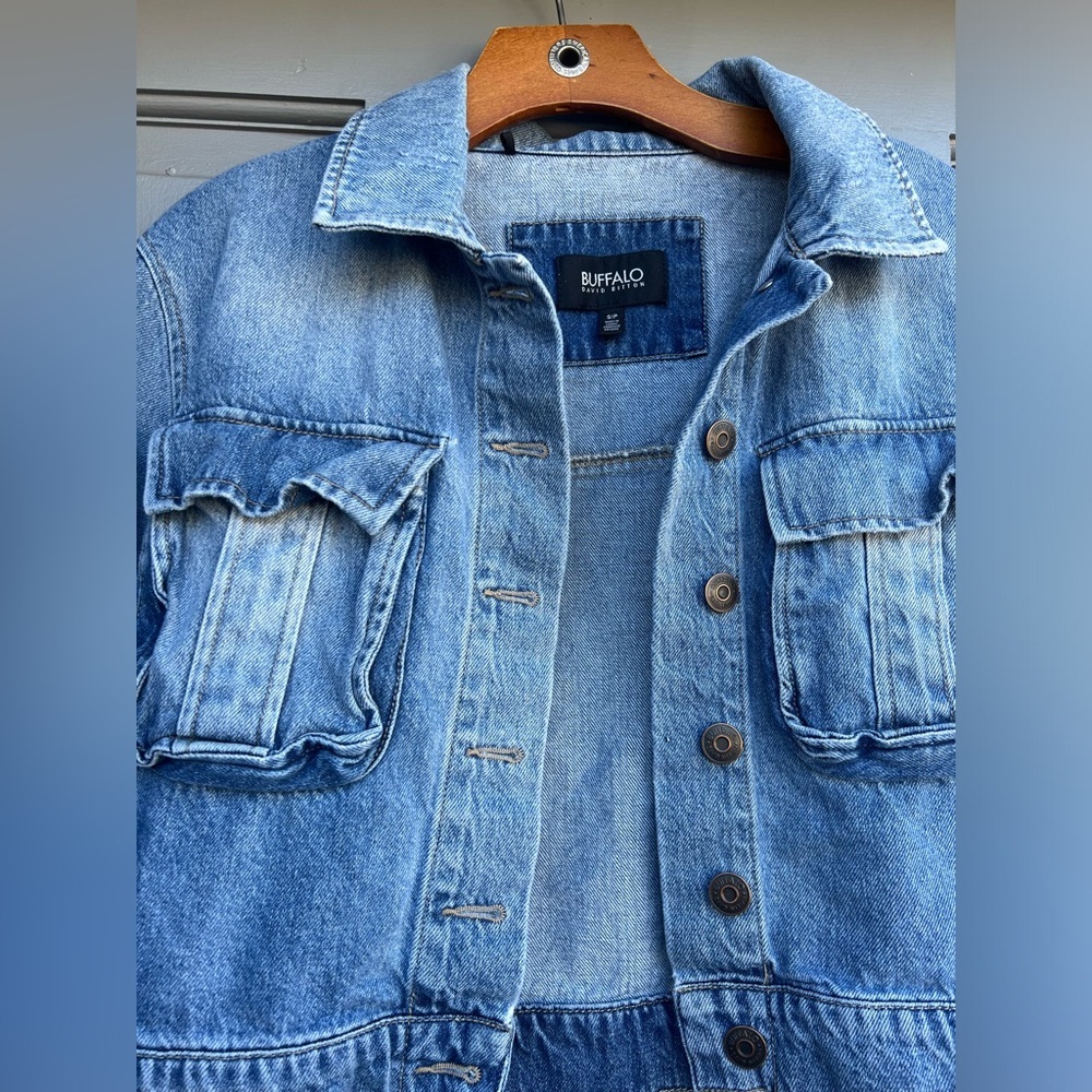 Buffalo David Bitton size S/P denim buttoned jacket with 2 front pockets - Picture 2 of 8